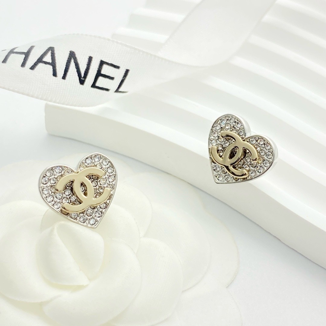 18k 香奶奶”26p白金滿鑽愛心高奢定製耳釘