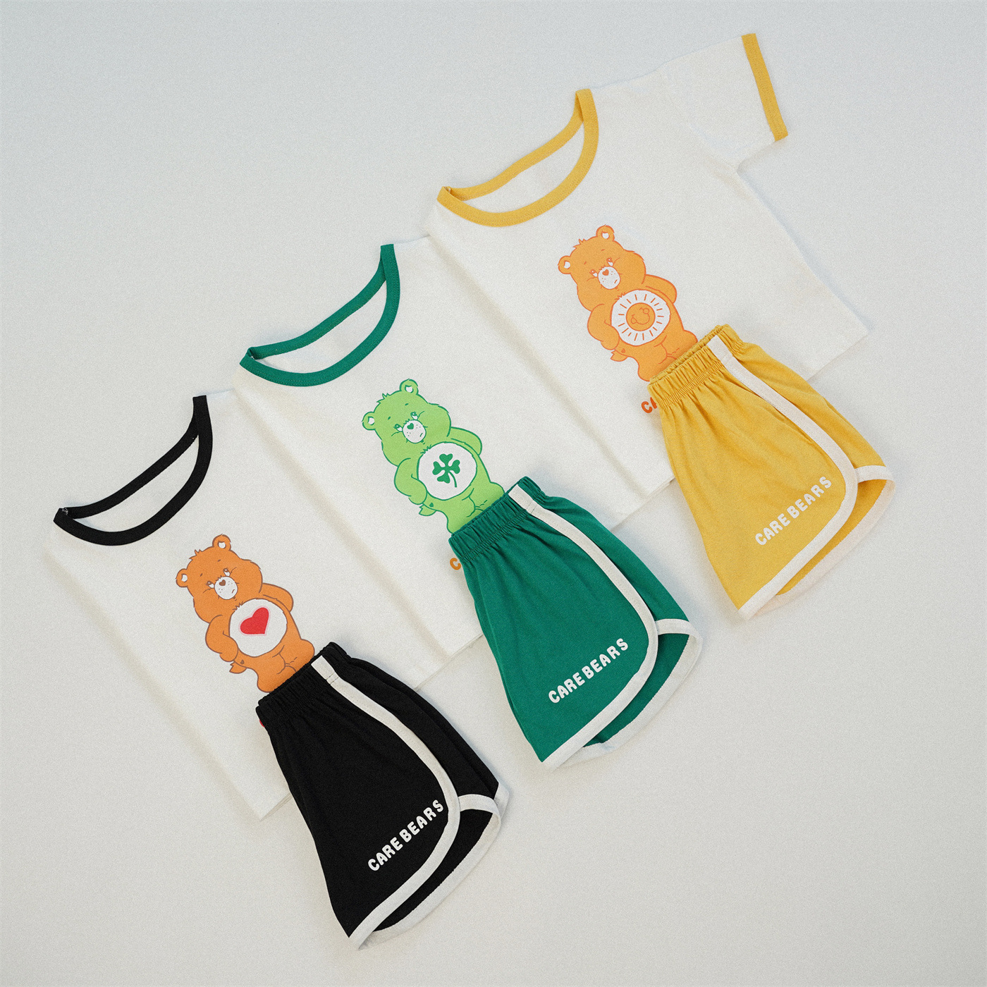 餅乾家🍪叉腰彩虹熊滾邊套裝(80-130)