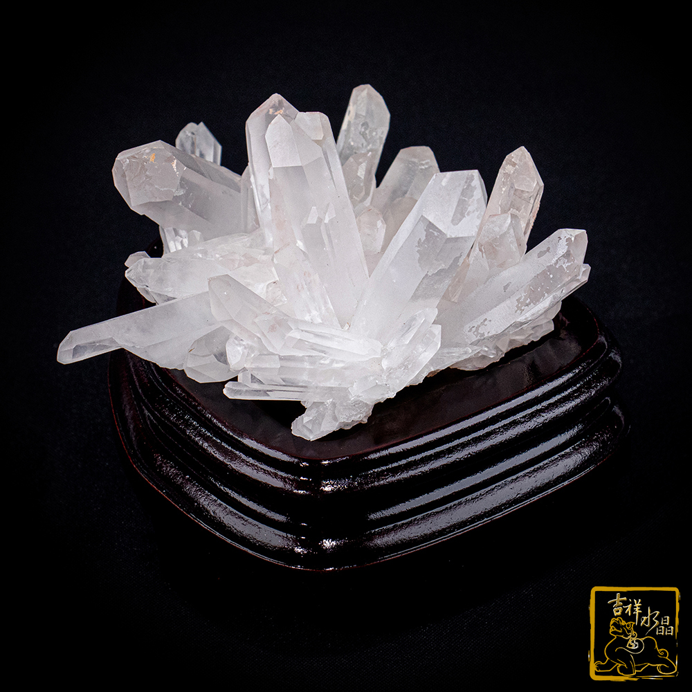 白水晶簇 712g 鎮宅化煞