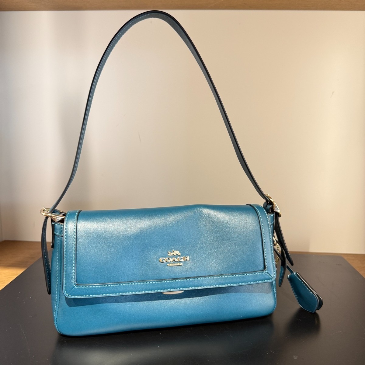 【直播】K021004 Coach ETTA 小號翻蓋單肩手袋