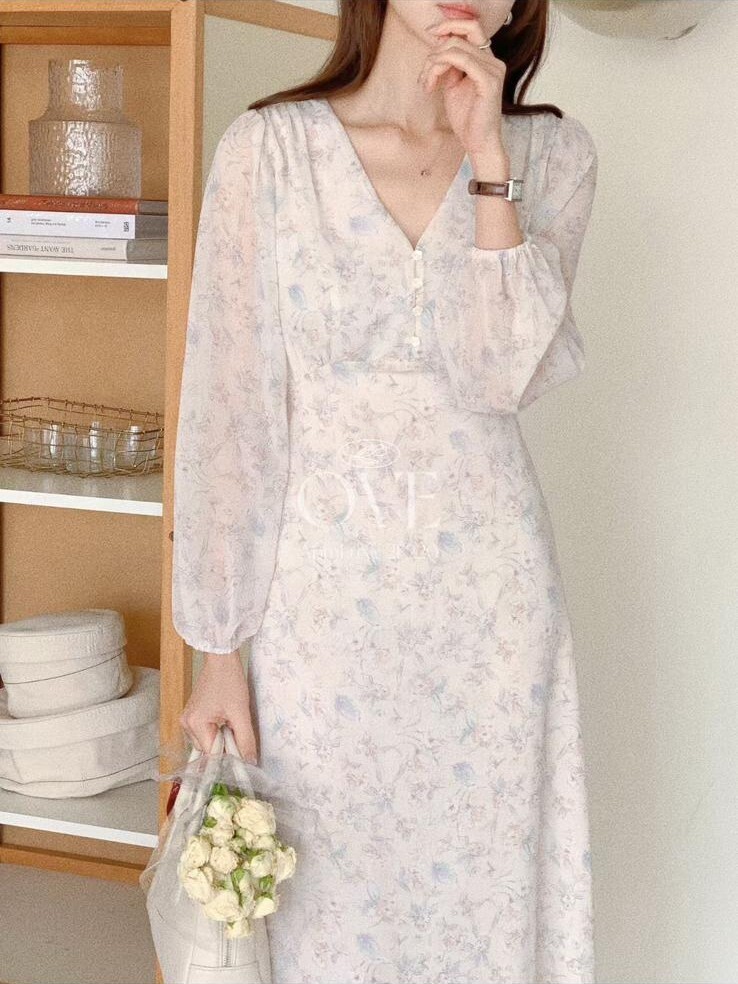 OV09 胸 41.5 腰 33 Hip 59 長 50.5$619 (一口價)