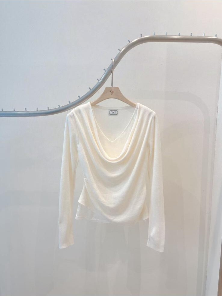 OV11 胸 34-48 長18.5 $419 (一口價)