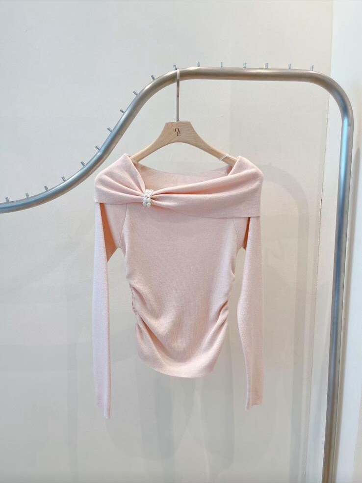 OV14 胸 30-50 長19 $419 (一口價)