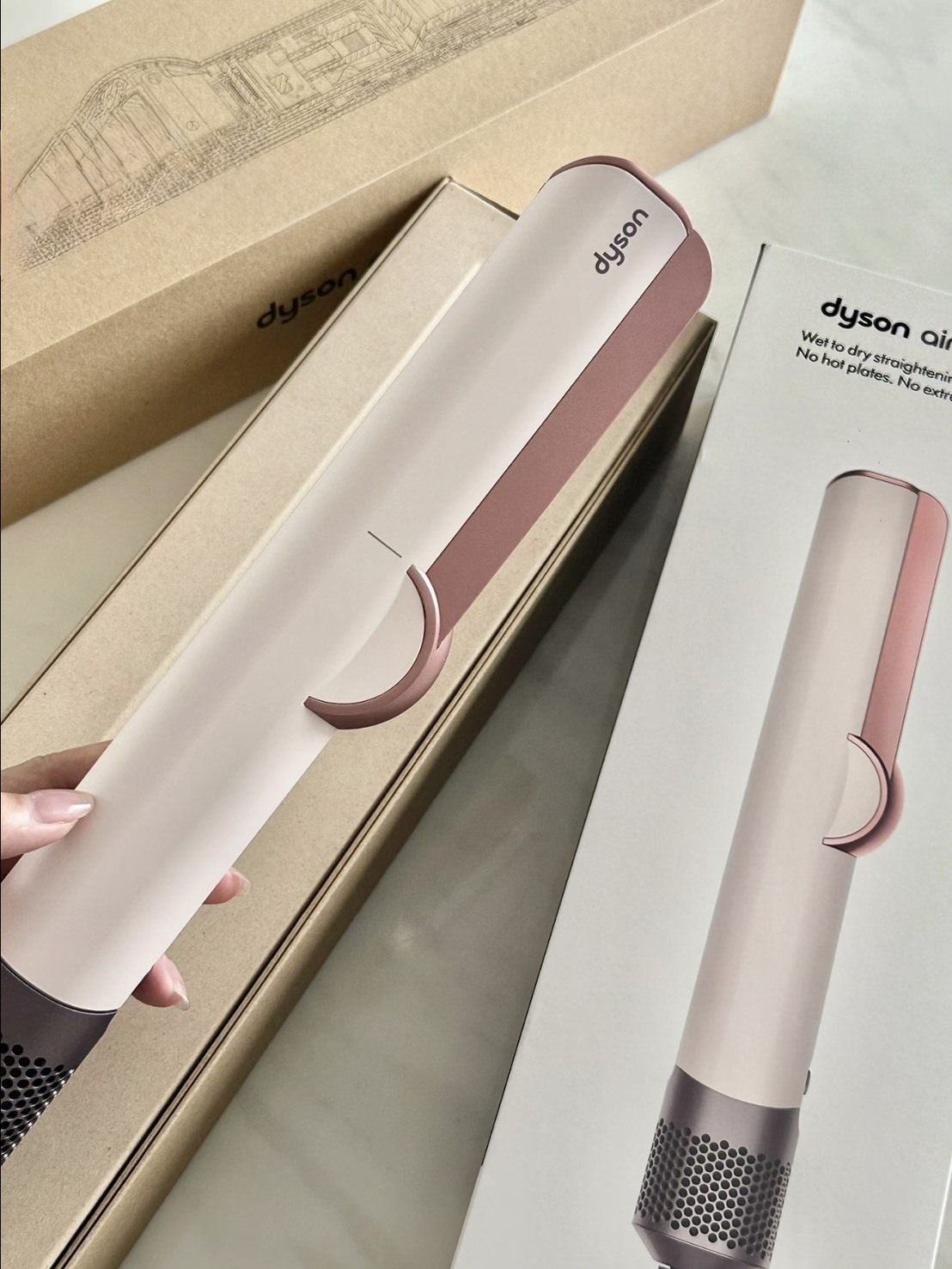 年前狂殺 DYSON AIRSTARIT 二合一 直髮吹風機 櫻花粉 JISOO同款