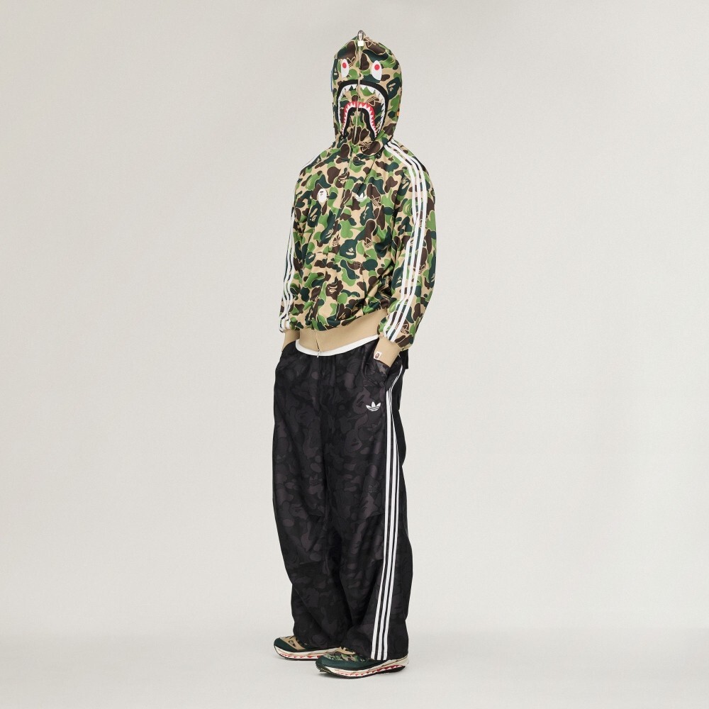 BAPE X ADIDAS 聯名款連帽外套