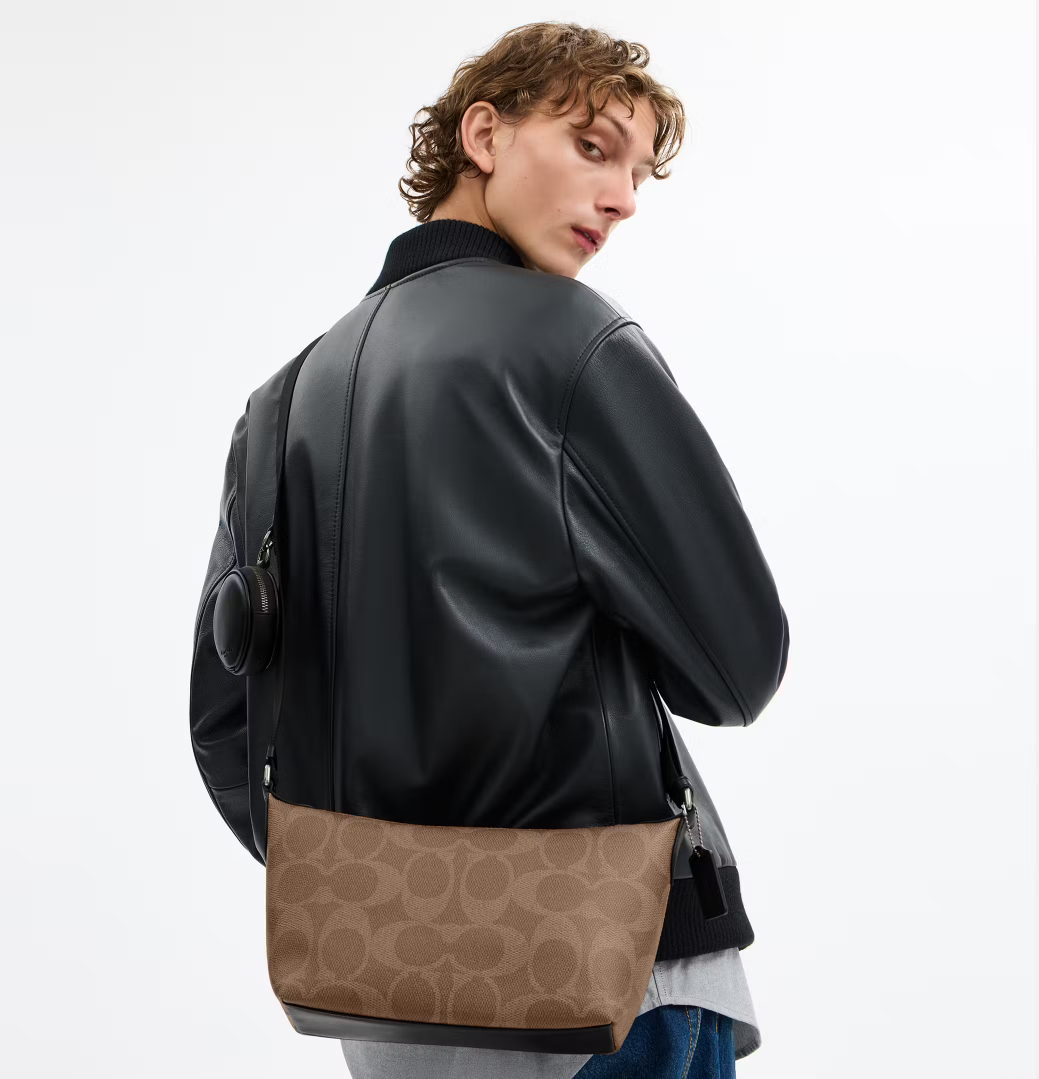 【直播】Coach LX021004 Finn Small 斜咩包