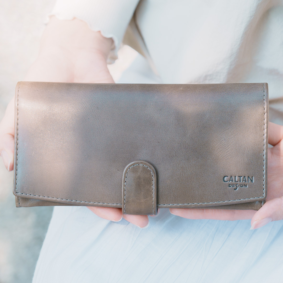 【招財母錢包💰】時尚流線設計真皮長夾-五色(071850)