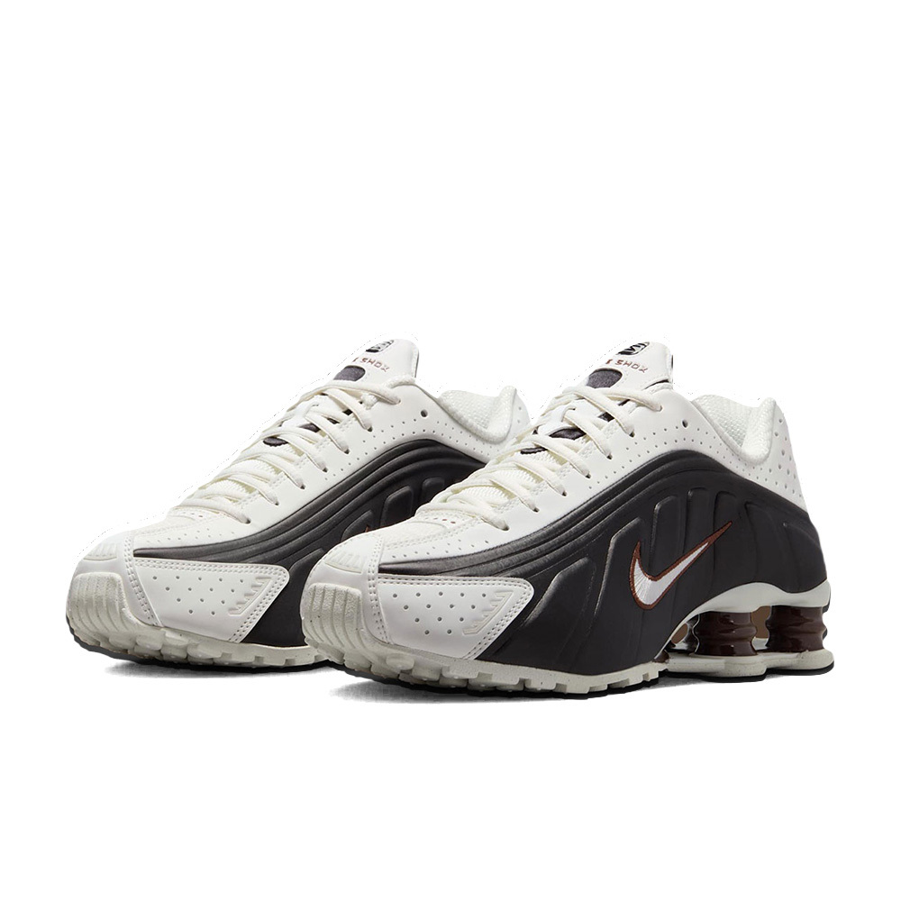 W Nike Shox R4 Sail Fauna Brown 白黑咖 復古 氣墊 彈簧鞋 休閒鞋 運動鞋 女鞋 AR3565-104