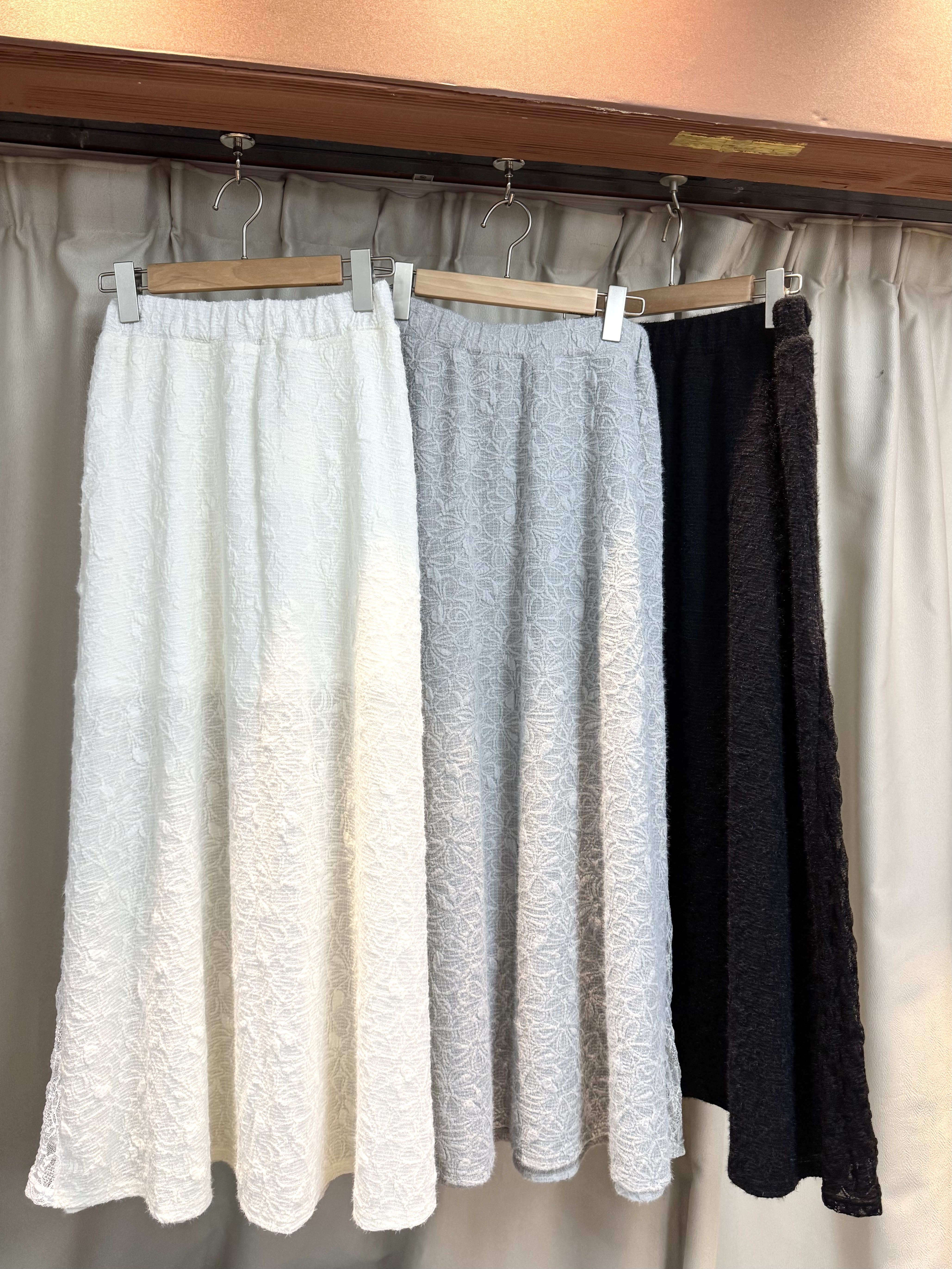 暗花軟糯羽毛半身裙