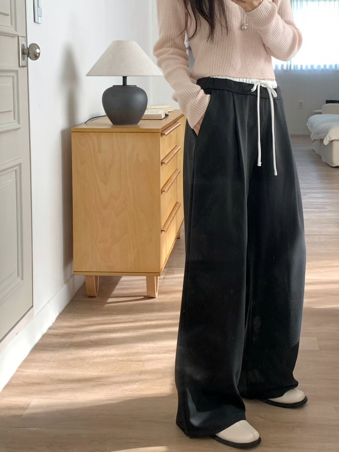 經典黑腰頭配色綁帶造型落地休閒褲長褲-S-Ｍ