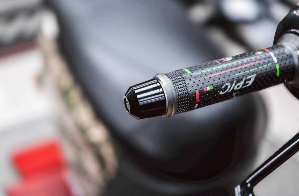 【EPIC】E-03 子彈型鋁合金 平衡端子