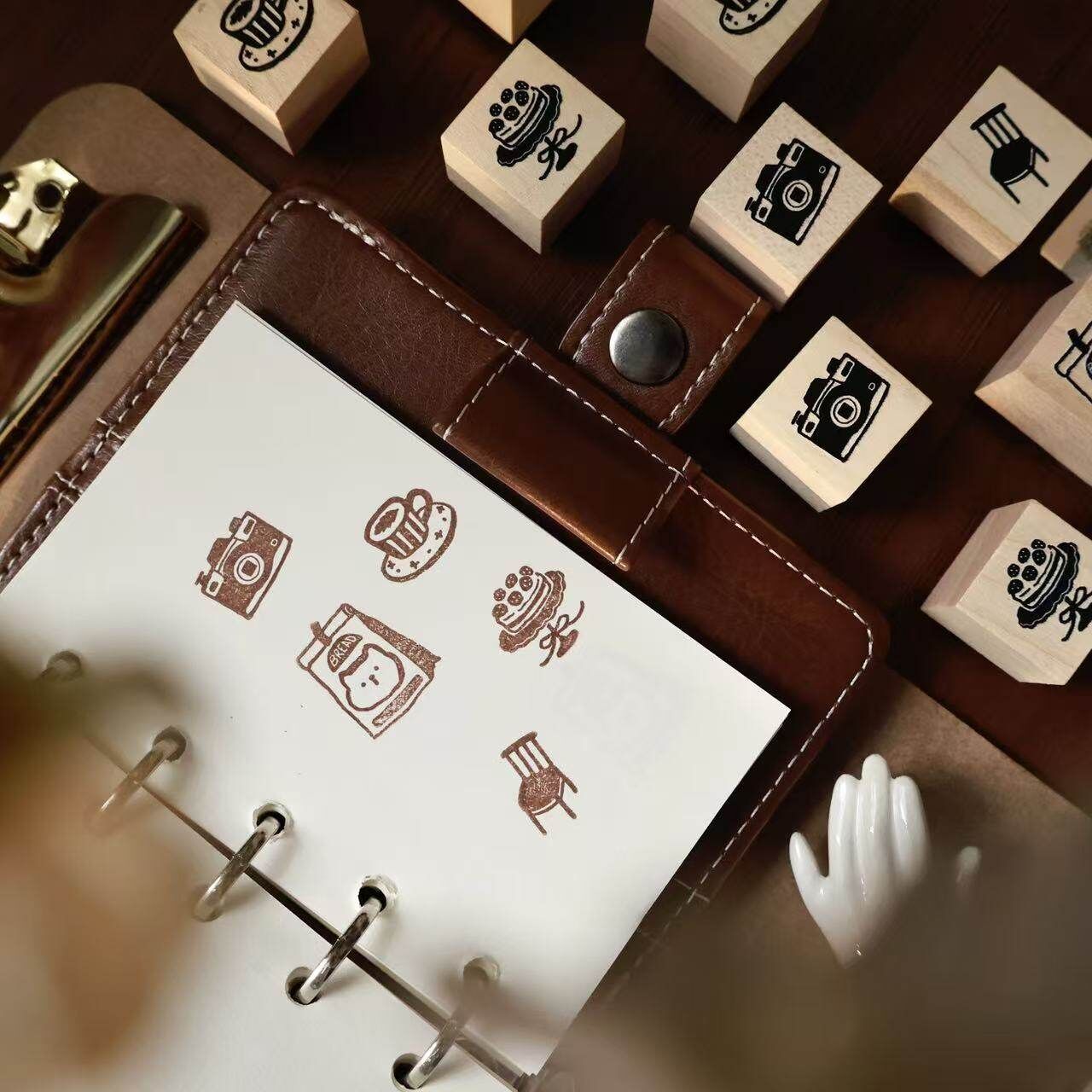 Yier Creative Studio - Rubber Stamp -  Small bread