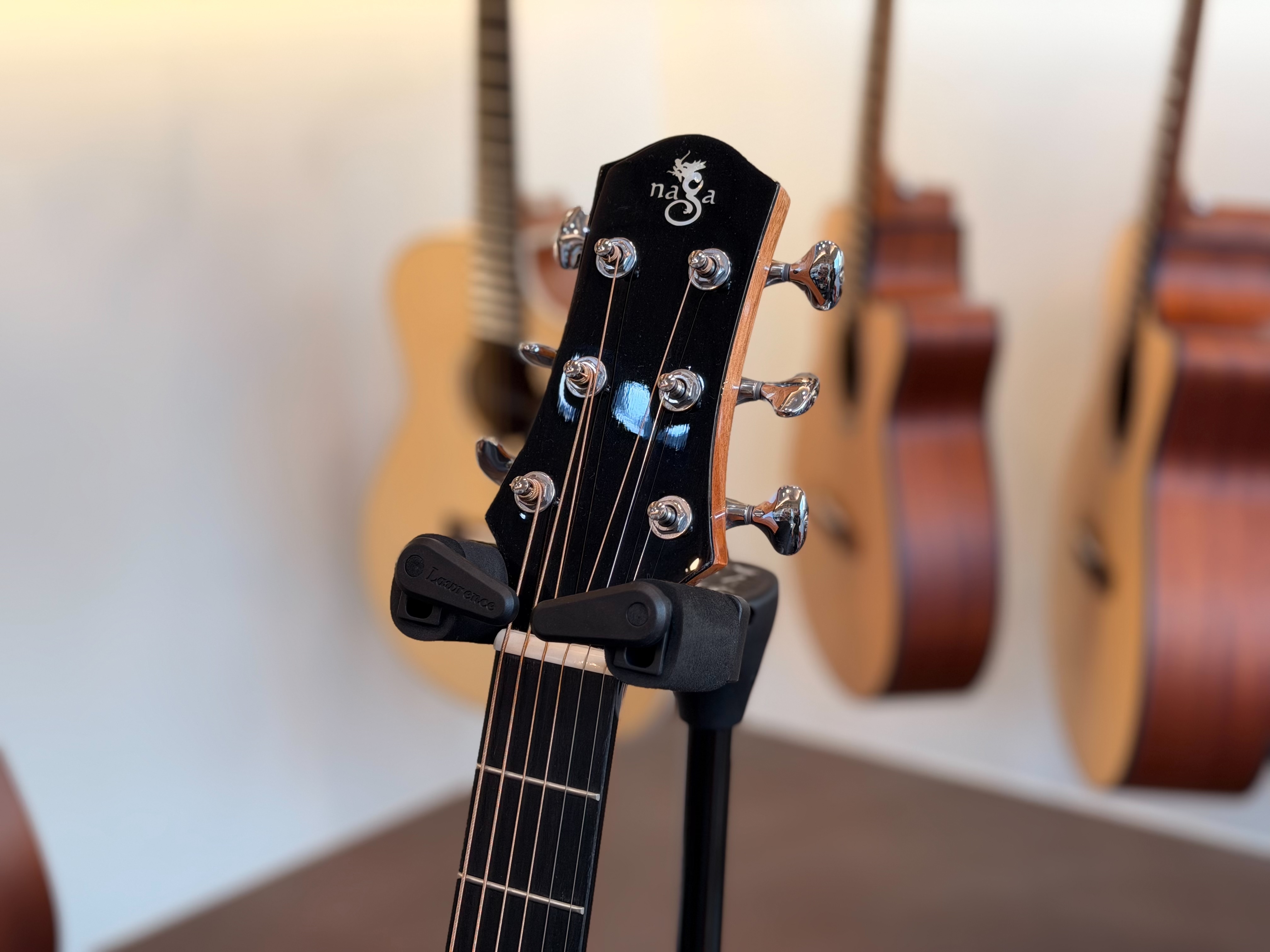 NAGA吉他 風系列 伍伍慧代言 G-08OOCYE 橙黃色亮光 英格曼雲杉面板/沙比利側背 面單板木吉他 41吋 OOC桶身缺角 附原廠厚琴袋