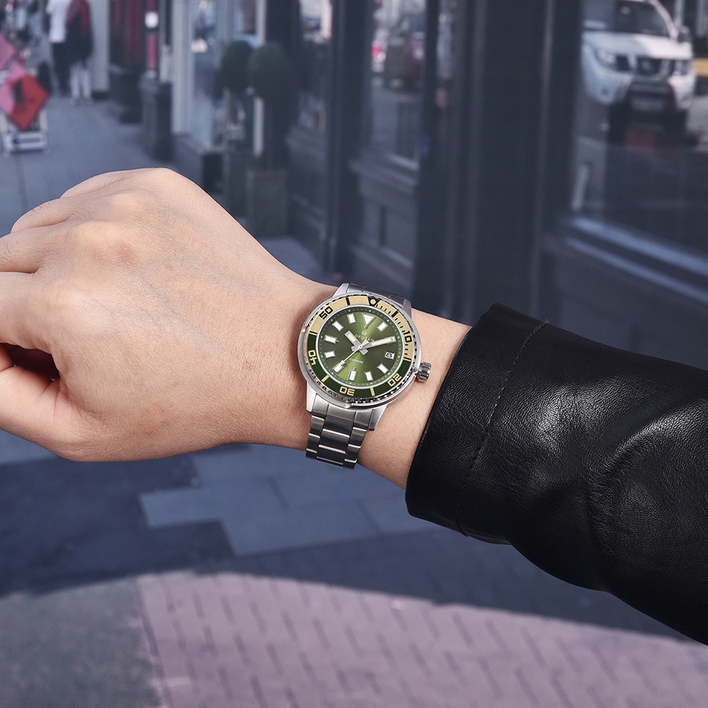 【Lofoten 羅斐頓】 F-6528M 銀綠 經典 簡約 夜光 日期顯示 藍寶石玻璃 不鏽鋼 手錶