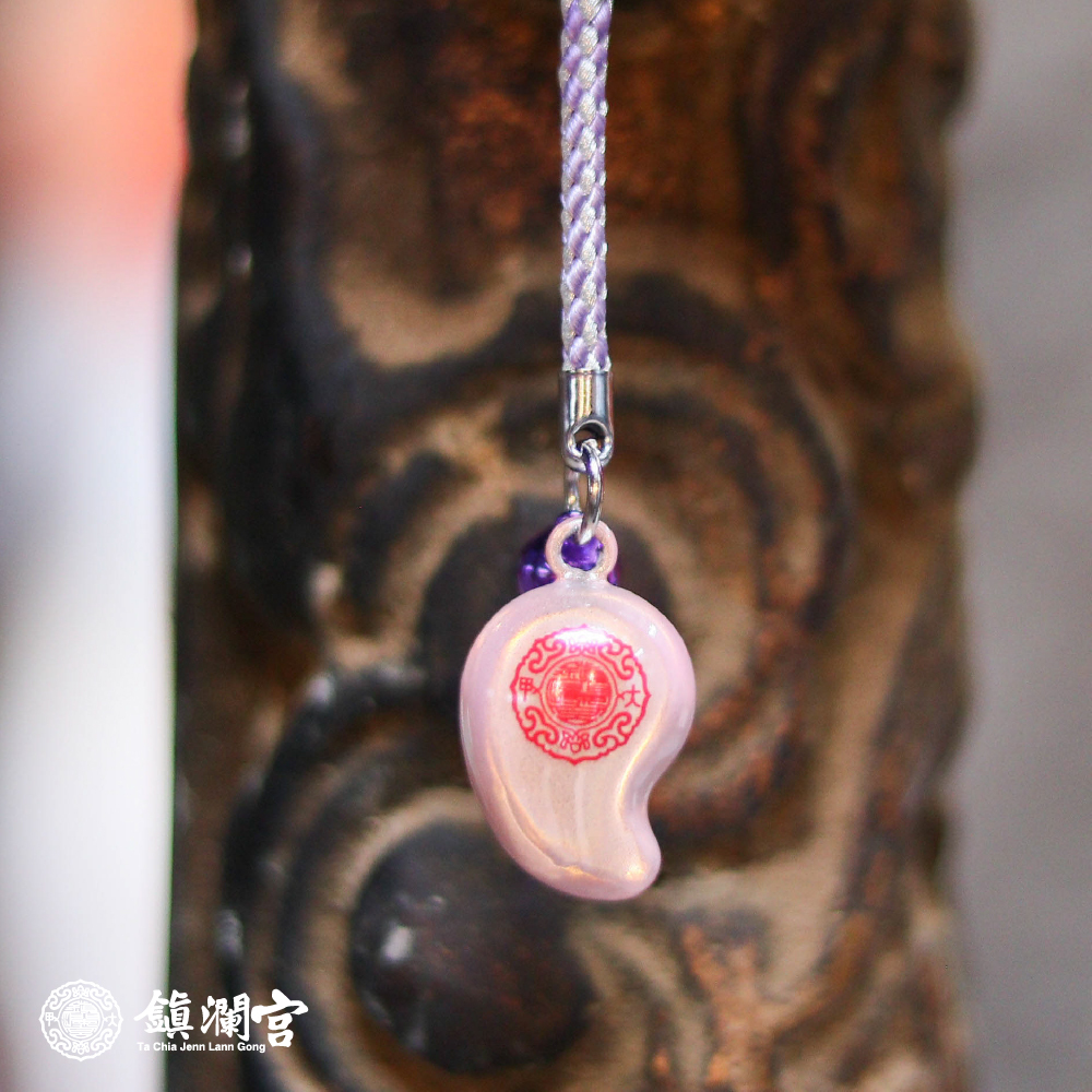 姻緣貴人鈴鐺吊飾｜勾玉｜桃花｜好人緣｜四款可選【鎮瀾宮】