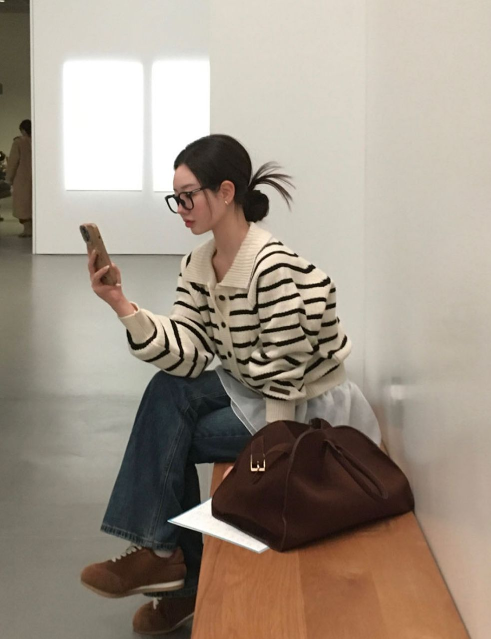 排鈕橫間針織上衣(米色)