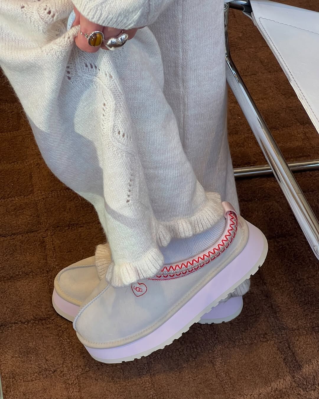 UGG TAZZ LOVE 2026年 情人節限定款 包頭鞋 穆勒鞋 懶人鞋 厚底 愛心標誌 女鞋 1181650 / 預購