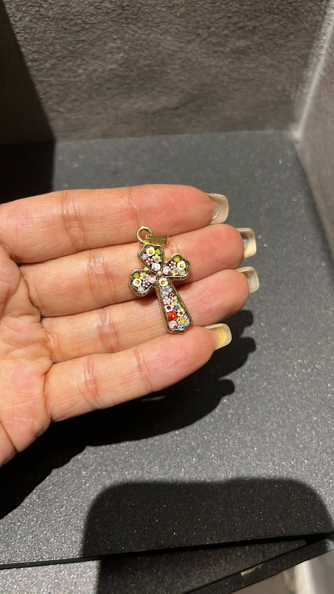 HOT-LLG0210-028 金色十字架吊墜 (A28)