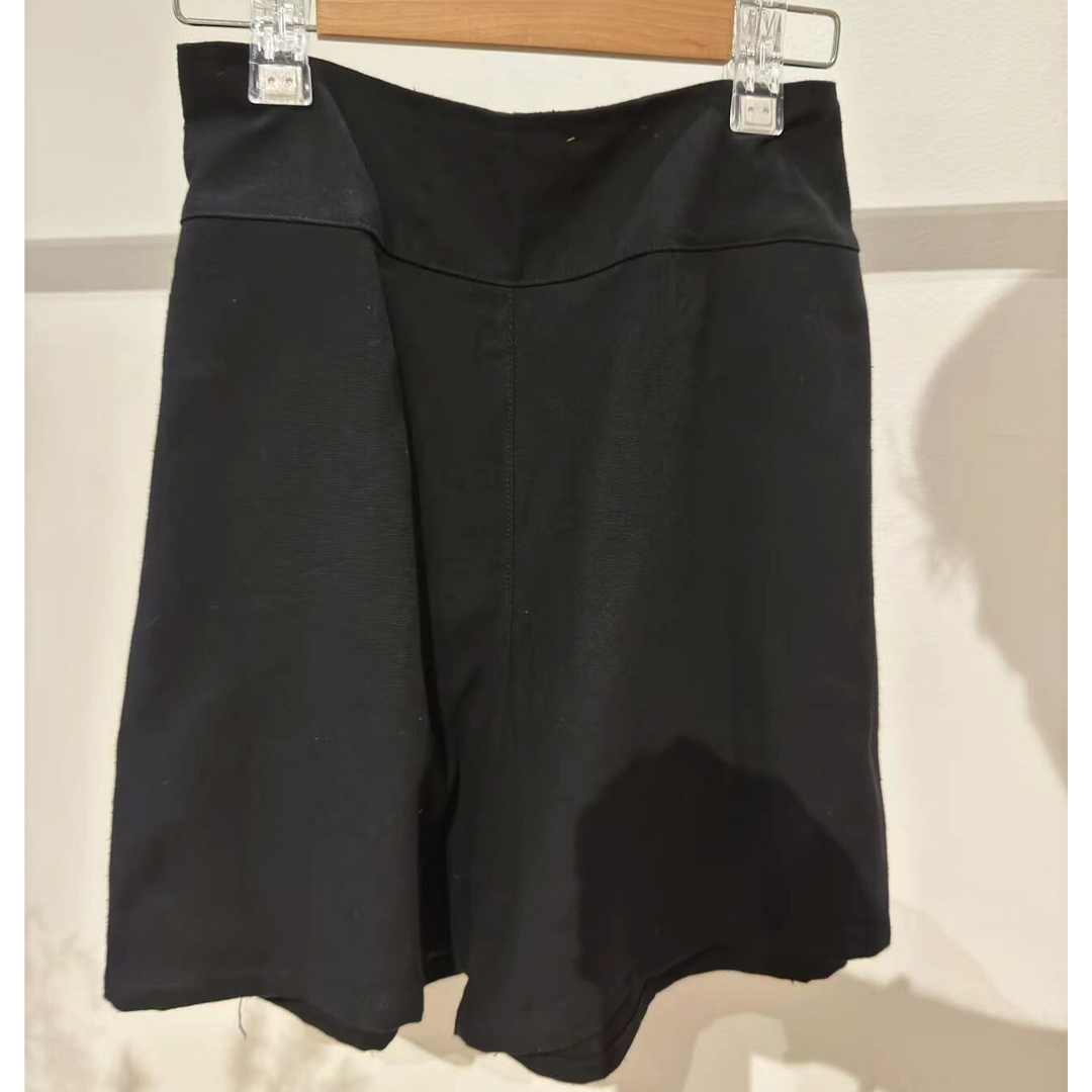 HOT-LLG0210-044 黑色綿麻布短褲 (A44)