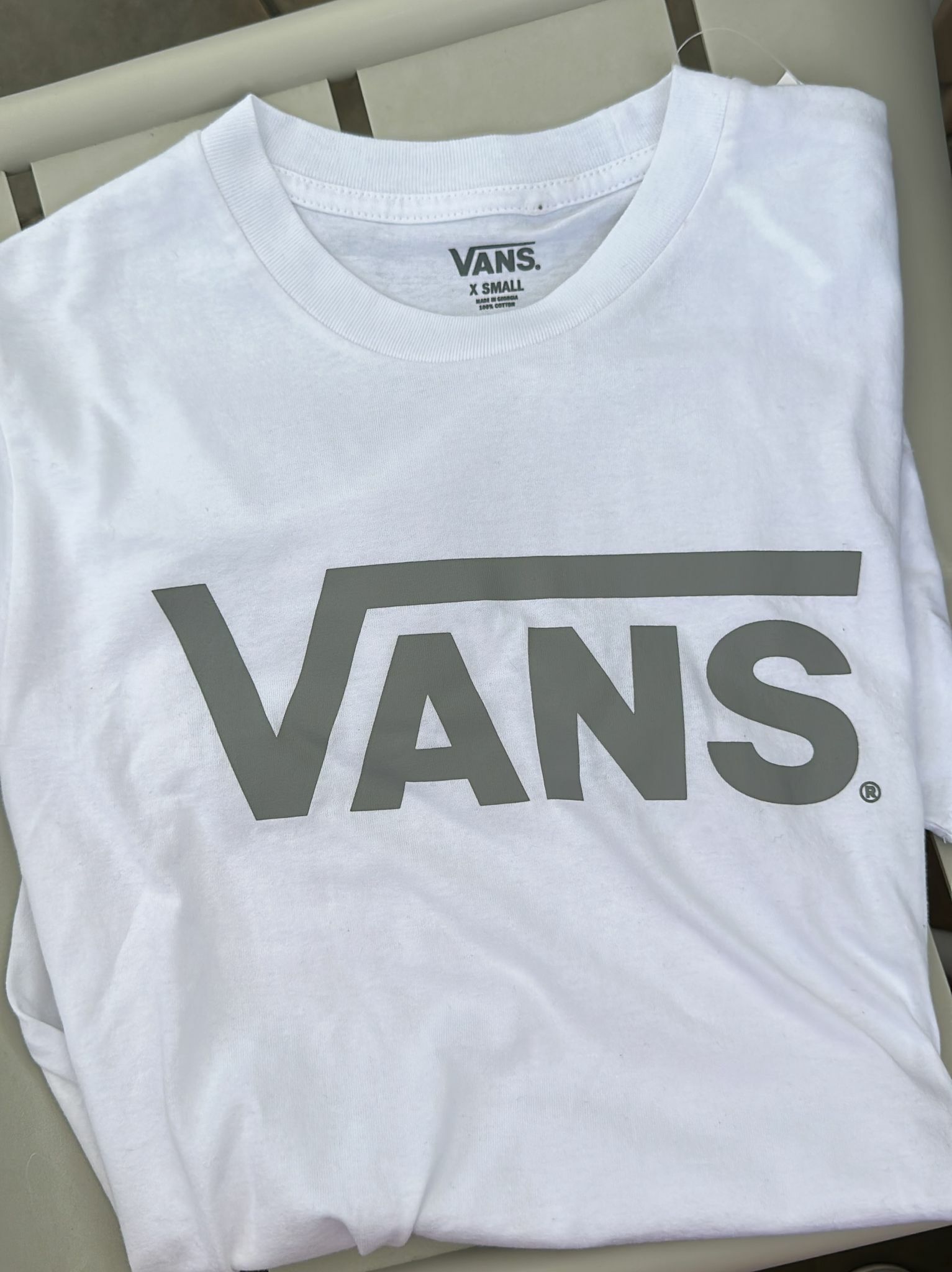 HOT-LLG0210-056 VANS 白色大Logo圓領Tee (A56XS/L/XL)