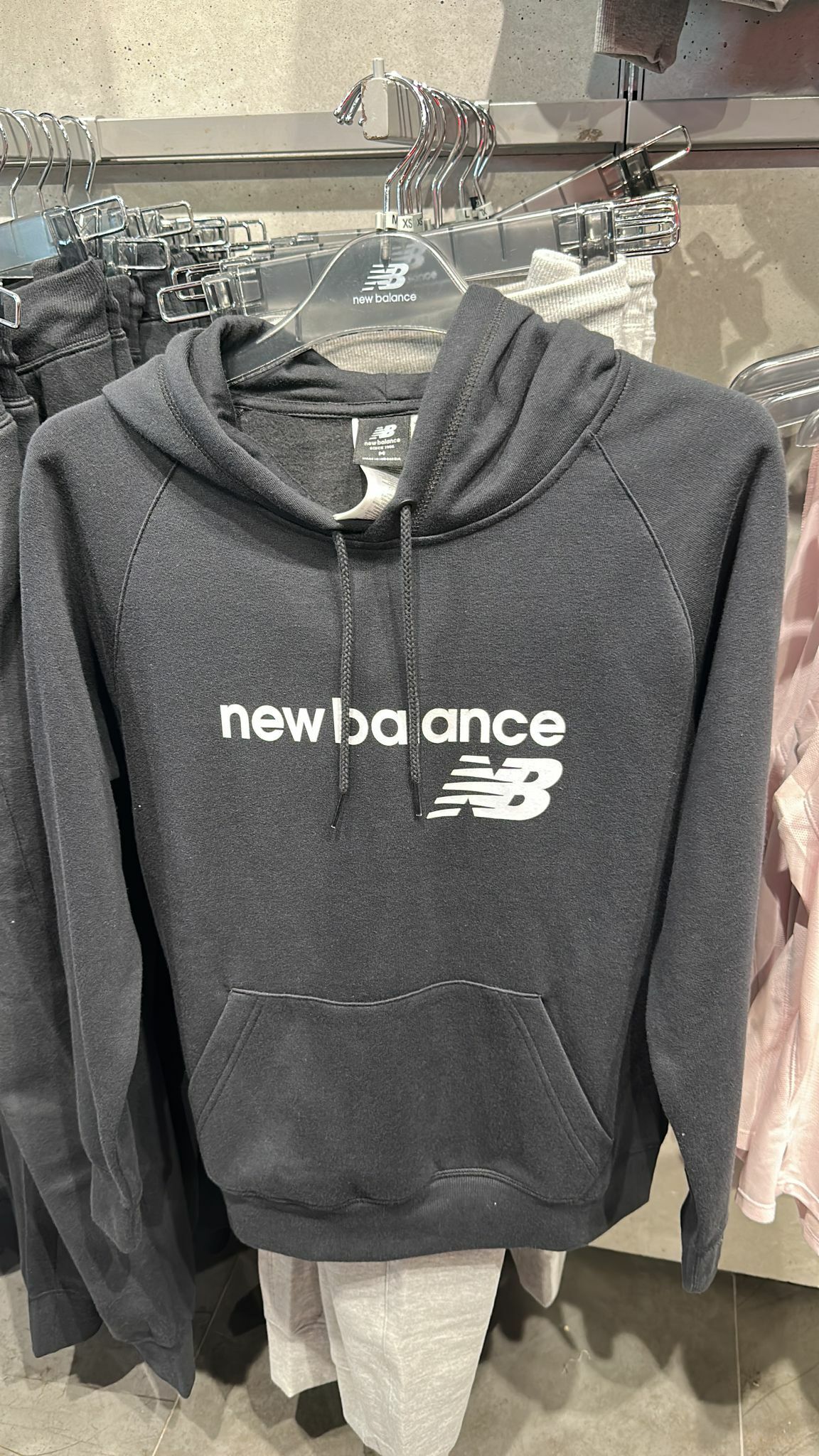 HOT-LLG0210-060 NewBalance 黑色衛衣 M SIZE(A60)