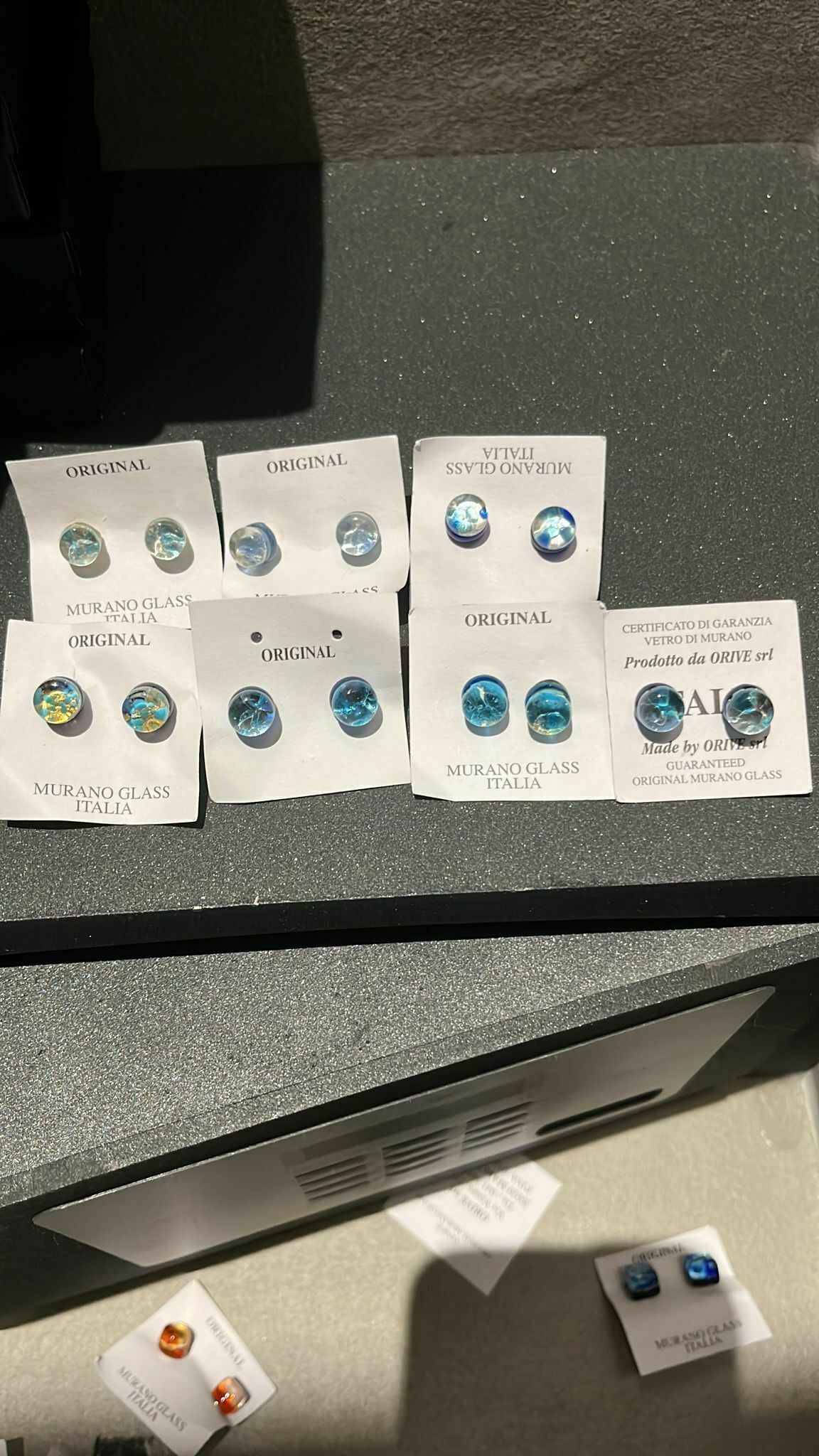 HOT-LLG0210-113 天藍色波波 隨機款耳釘 (A113)