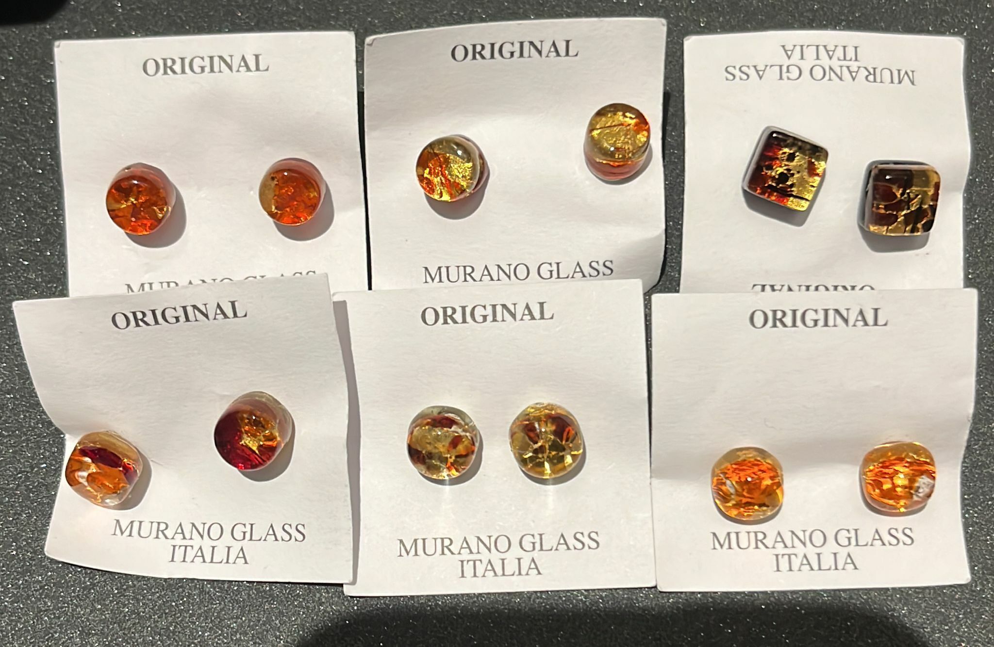 HOT-LLG0210-115 橙紅色波波 隨機款耳釘 (A115)