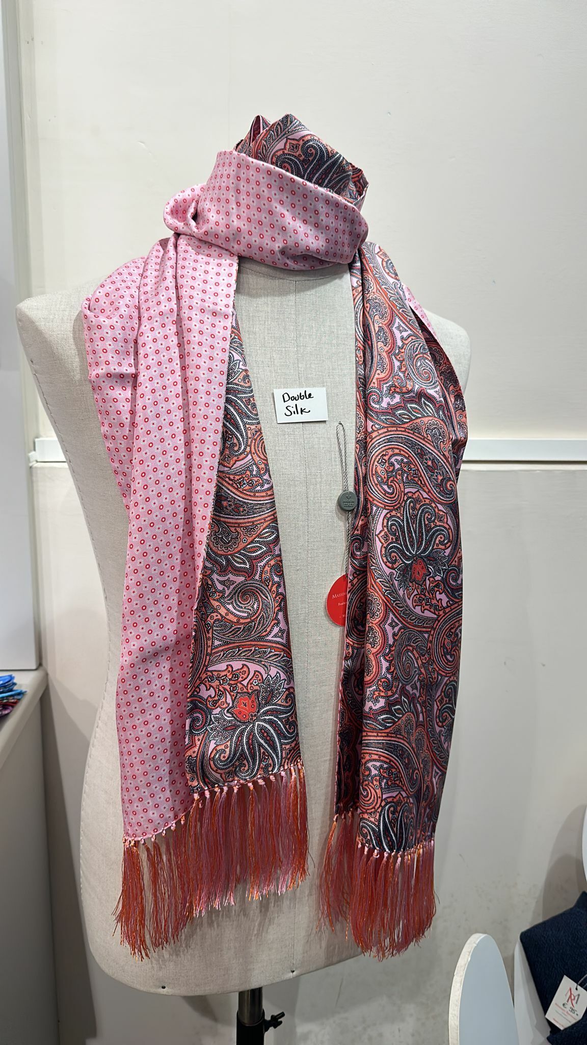 HOT-LLG0210-131 粉紅波點紋 綠色花紋 絲巾 (A131)