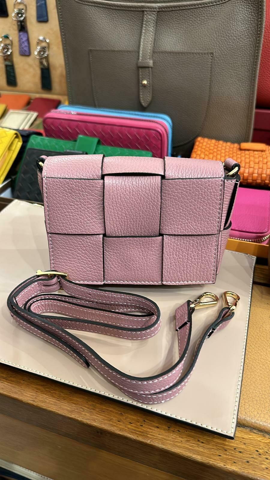 HOT-LLG0210-173 Florence 粉紅色皮 大格仔紋 長粉紅色帶 手袋 (A173)