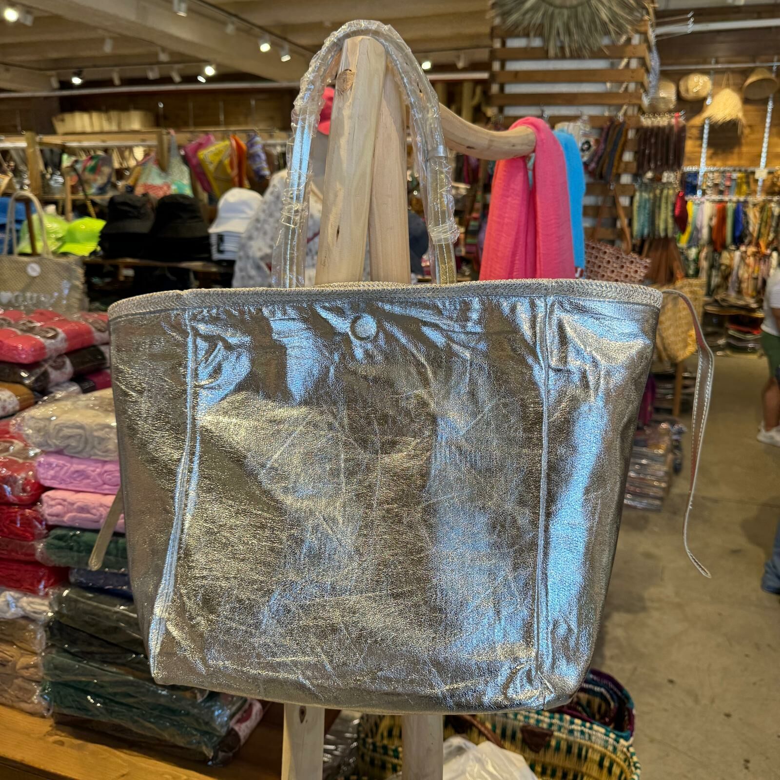 HOT-LLG0210-213  (A213)