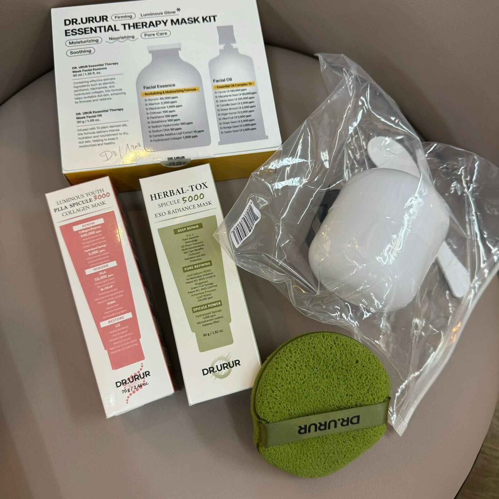 HOT-LLG0210-303 精油灌膚修護套裝（精華液40ml+精華油30g）+草本排毒微針5000煥采亮膚面膜80g x1 +童顏微針PLLA膠原蛋白面膜 70g x1 + 海棉x1 + 面膜兜x1 (A303)