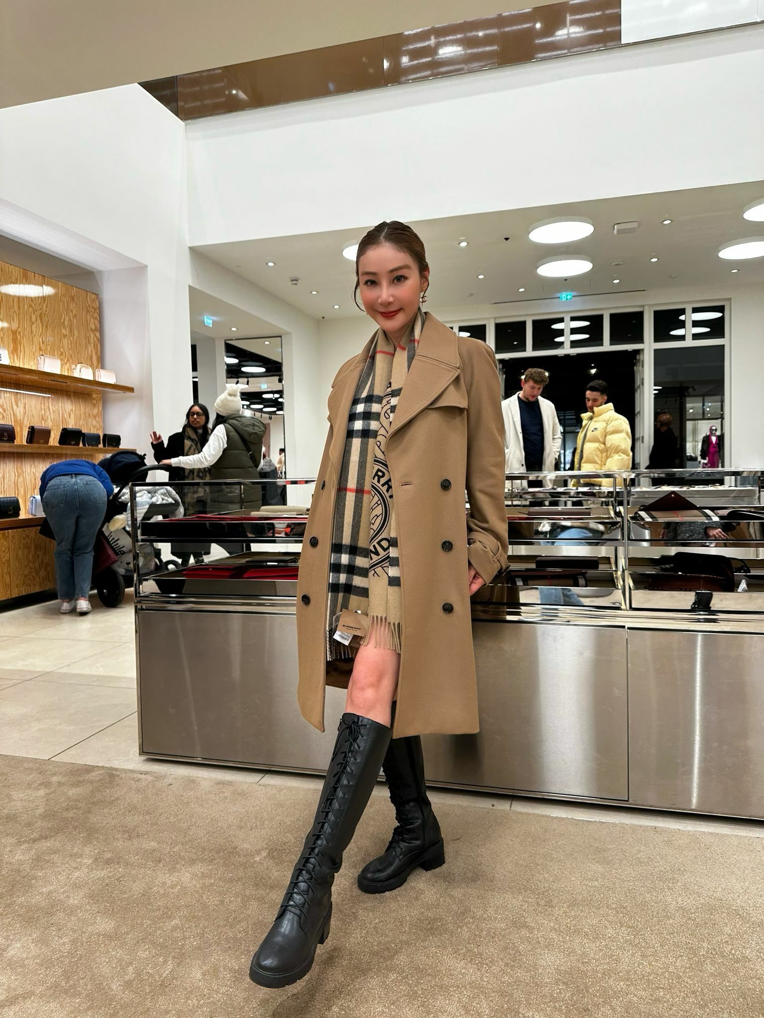 HOT-LLG0210-310 Burberry 啡色羊毛大衣 8號 (B4)