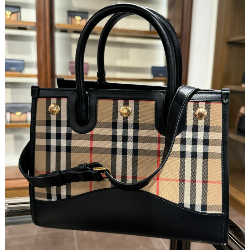 HOT-LLG0210-321 Burberry黑色經典紋中形袋 (B15)