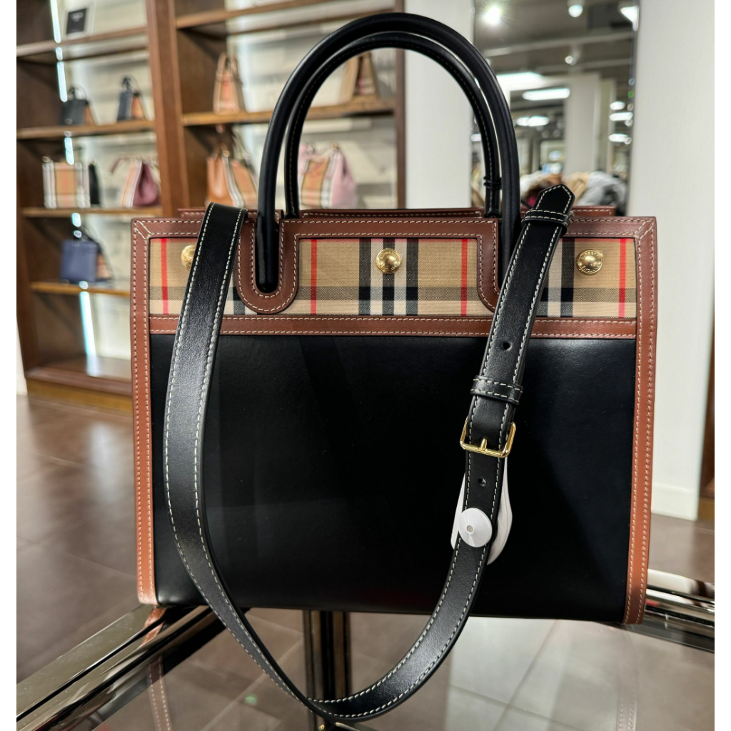 HOT-LLG0210-322 Burberry黑啡色經典紋 大袋 (B16)