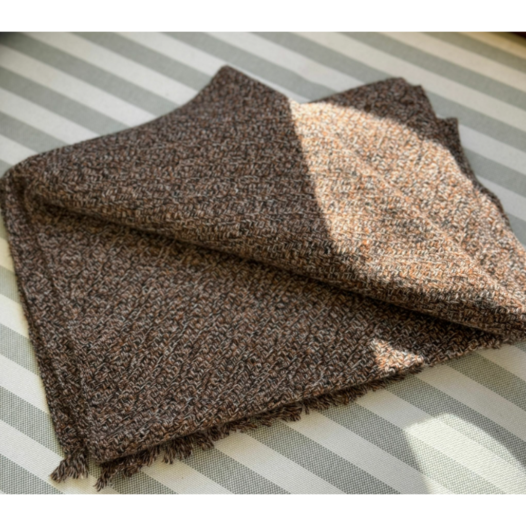 HOT-LLG0210-376 PHCJ24009-2 (B70)