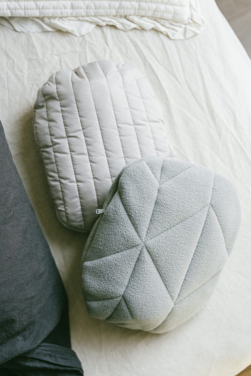 日本 ThermaWrap HOT WARMER 4層保溫質感絎縫保溫熱水袋（袋＋壺一組）