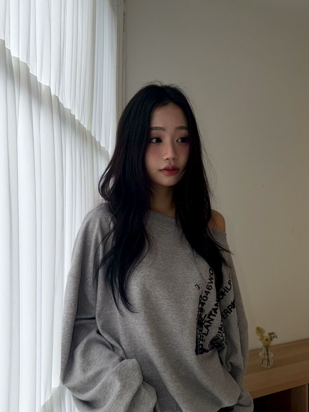 【網站限定優惠】046WORD One Shoulder Top