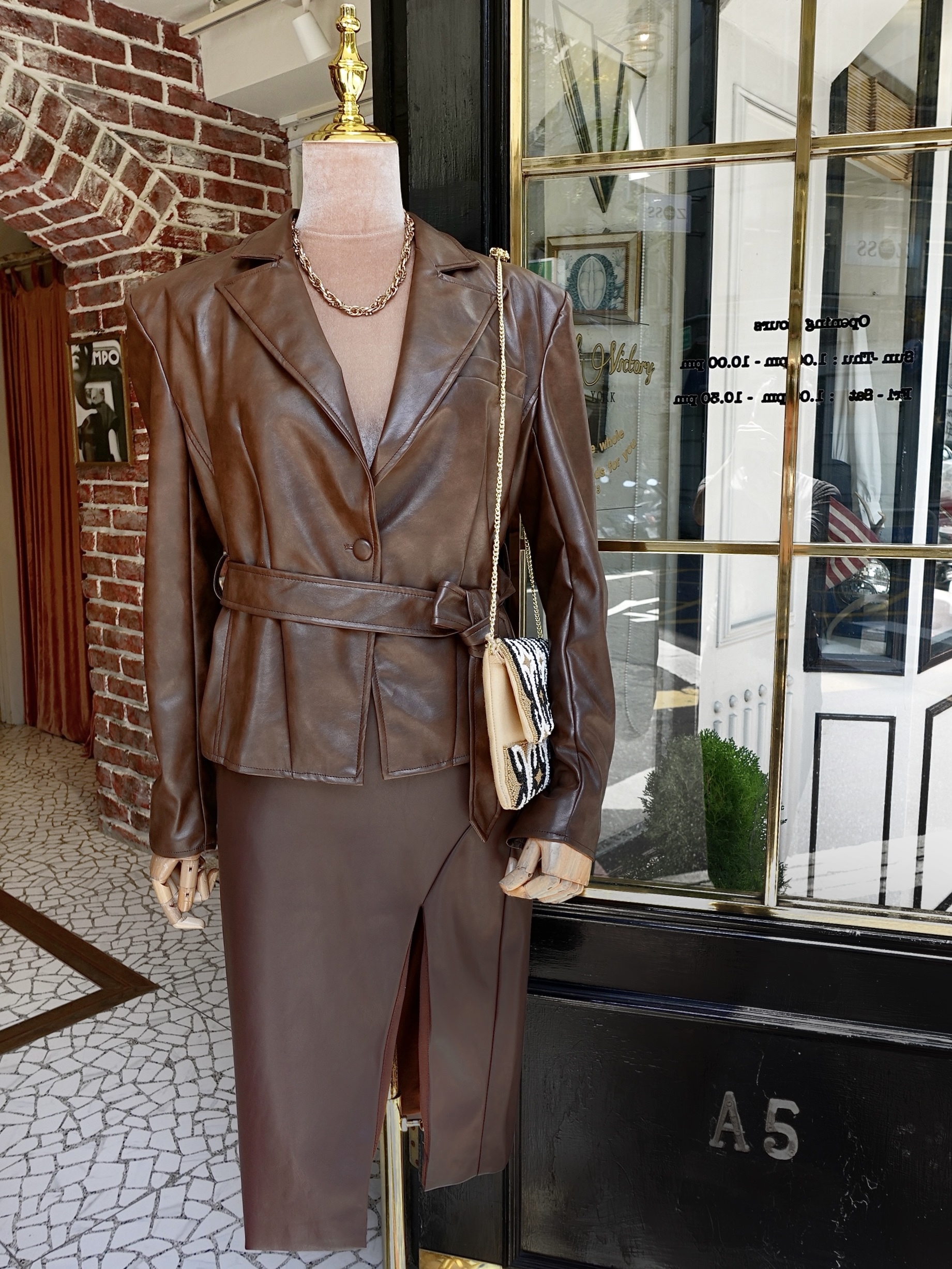 Brown CoCo咖啡色綁腰 Vegan皮革西裝外套