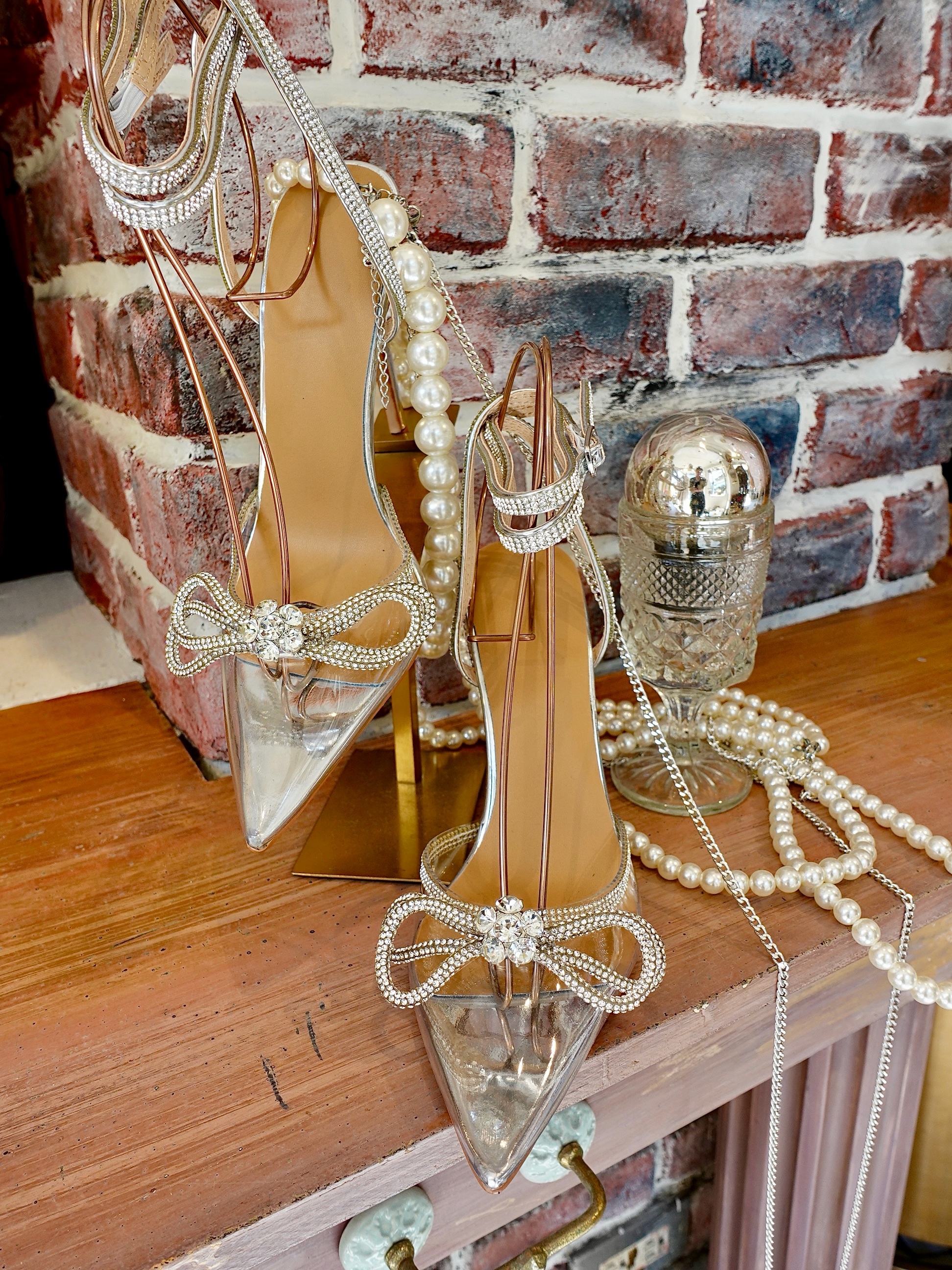 Silver Glam銀色水鑽蝴蝶結透明高跟鞋