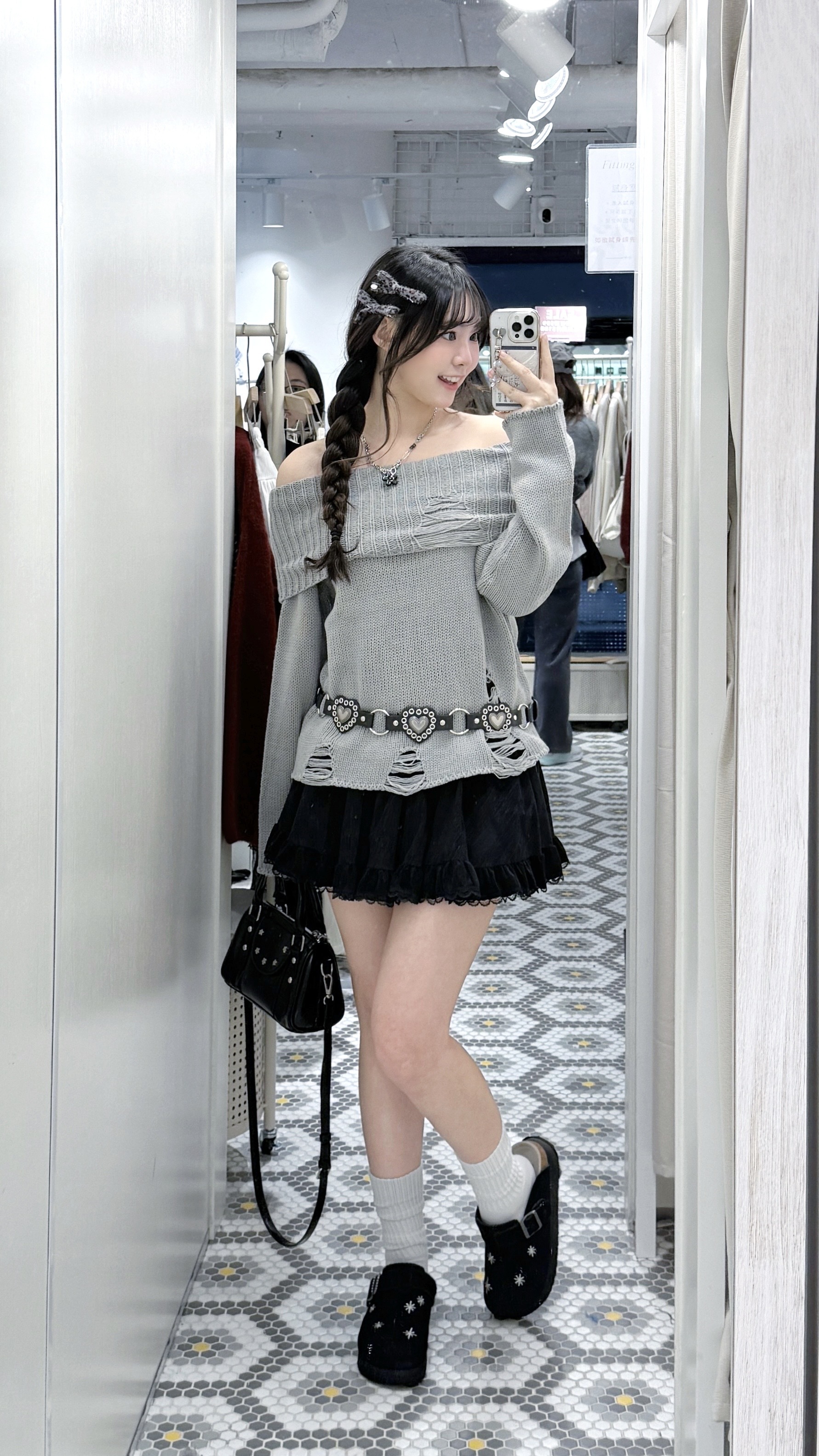 （停產） K0445｜韓妹人手一件！破爛一字肩針織上衣⋆.˚✮🎧✮˚.⋆