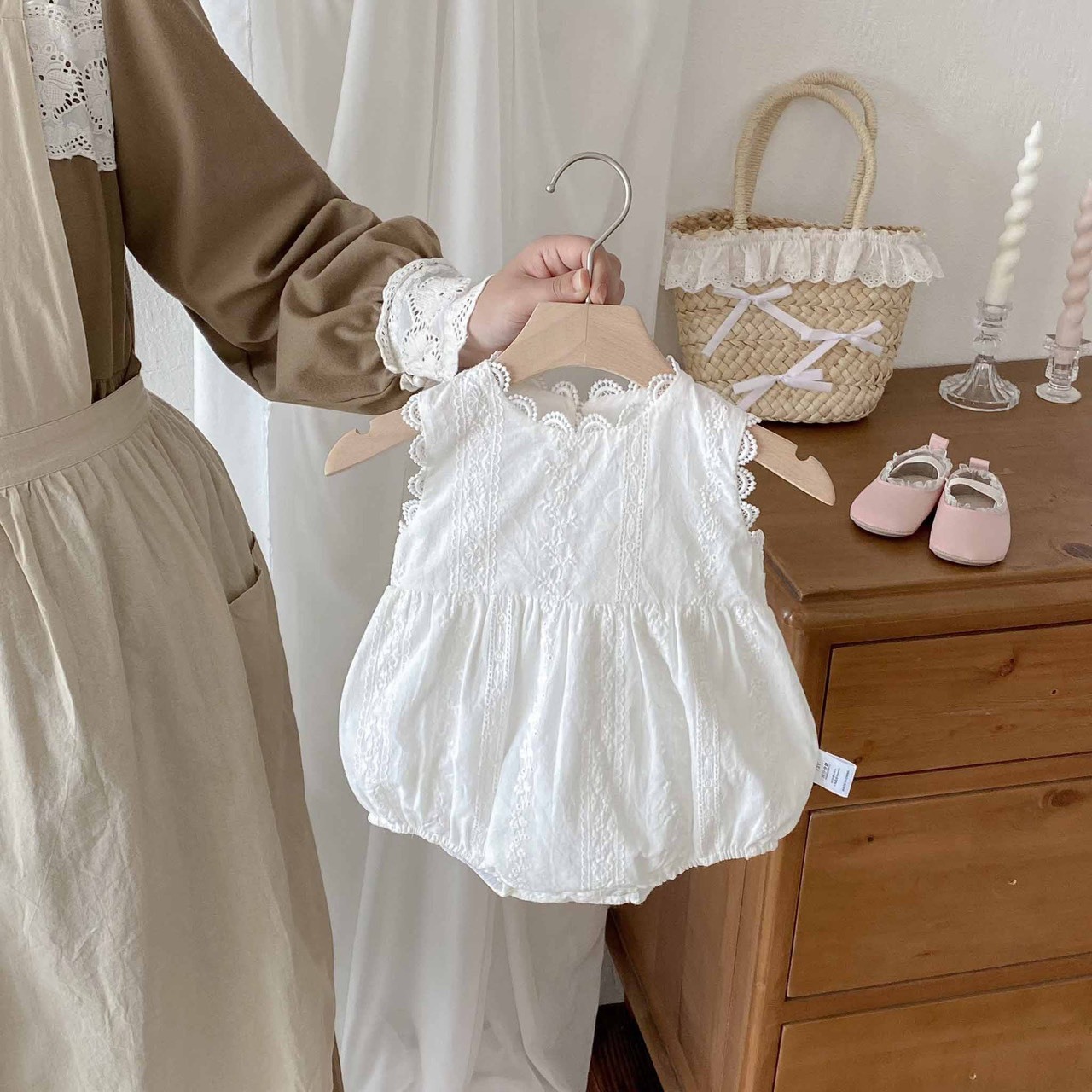 蝴蝶結法式無袖包屁衣