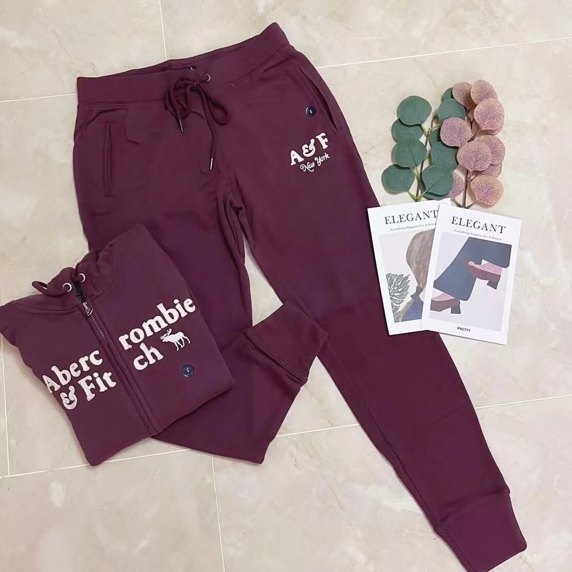 A&F LOGO ZIPUP HOODIES / PANTS