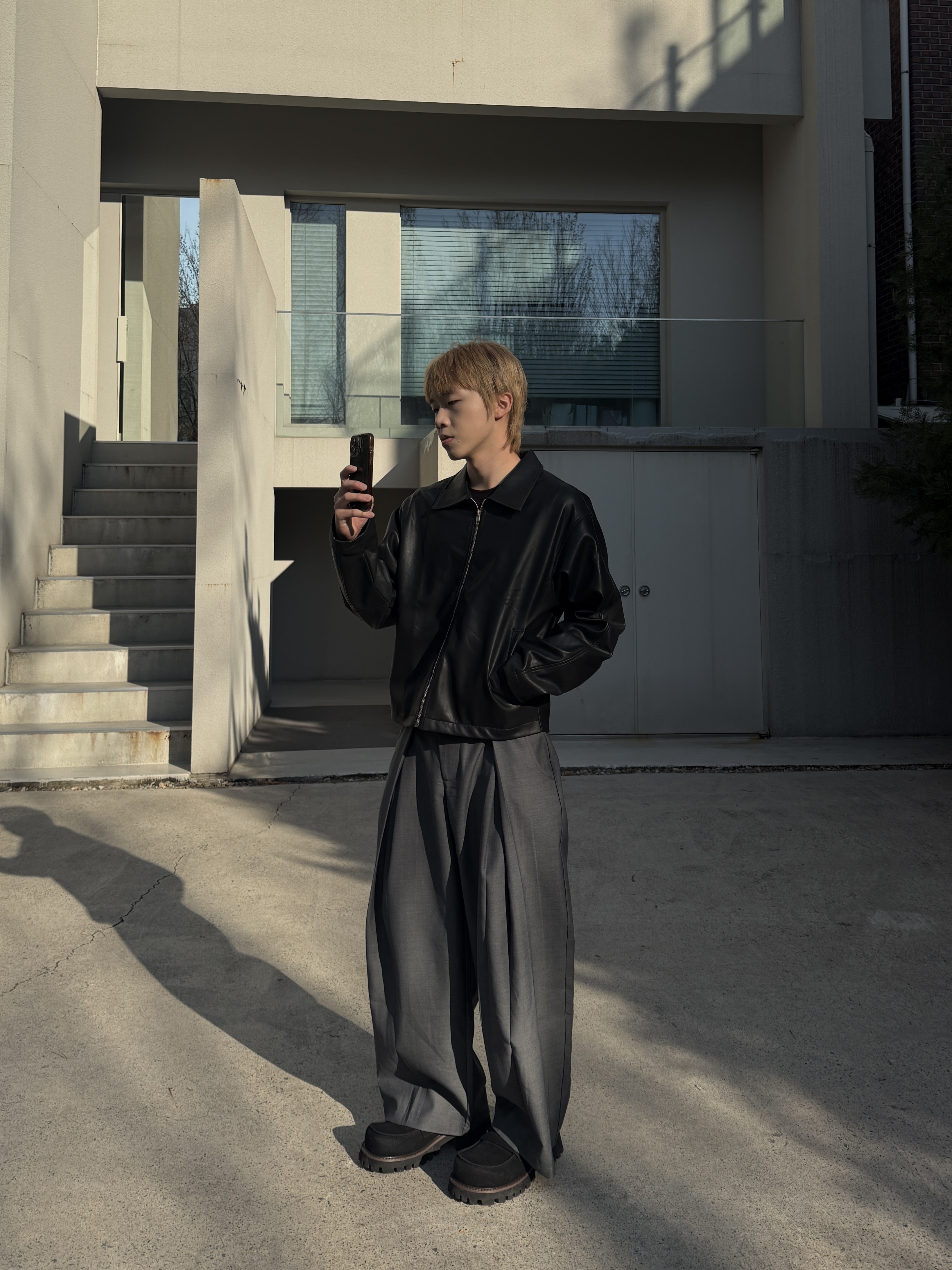 ［IDEAL MADE］層次摺線 寬鬆落地 鬆緊西裝褲（現貨/灰）