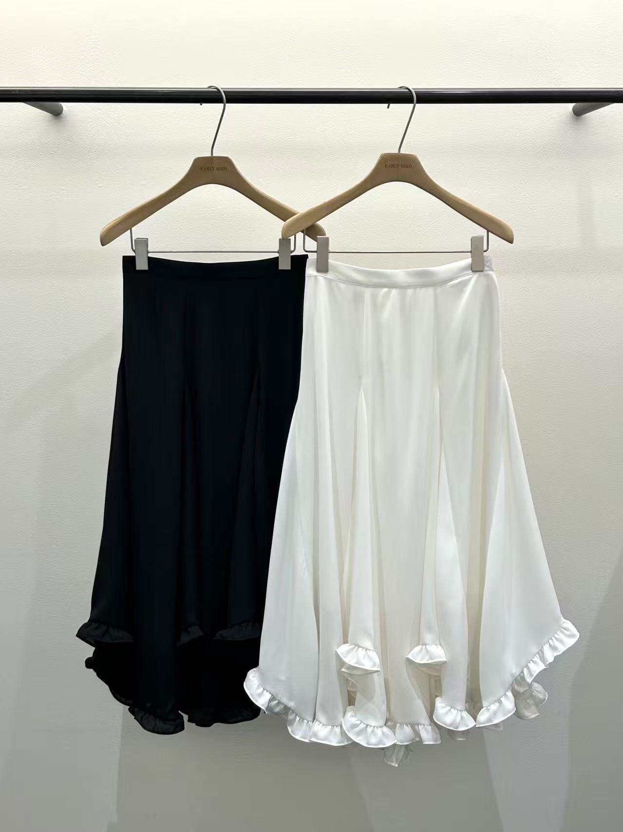 OB5507 垂墜不規則花邊長裙 *特價* (優惠碼同充值購物金不適用)