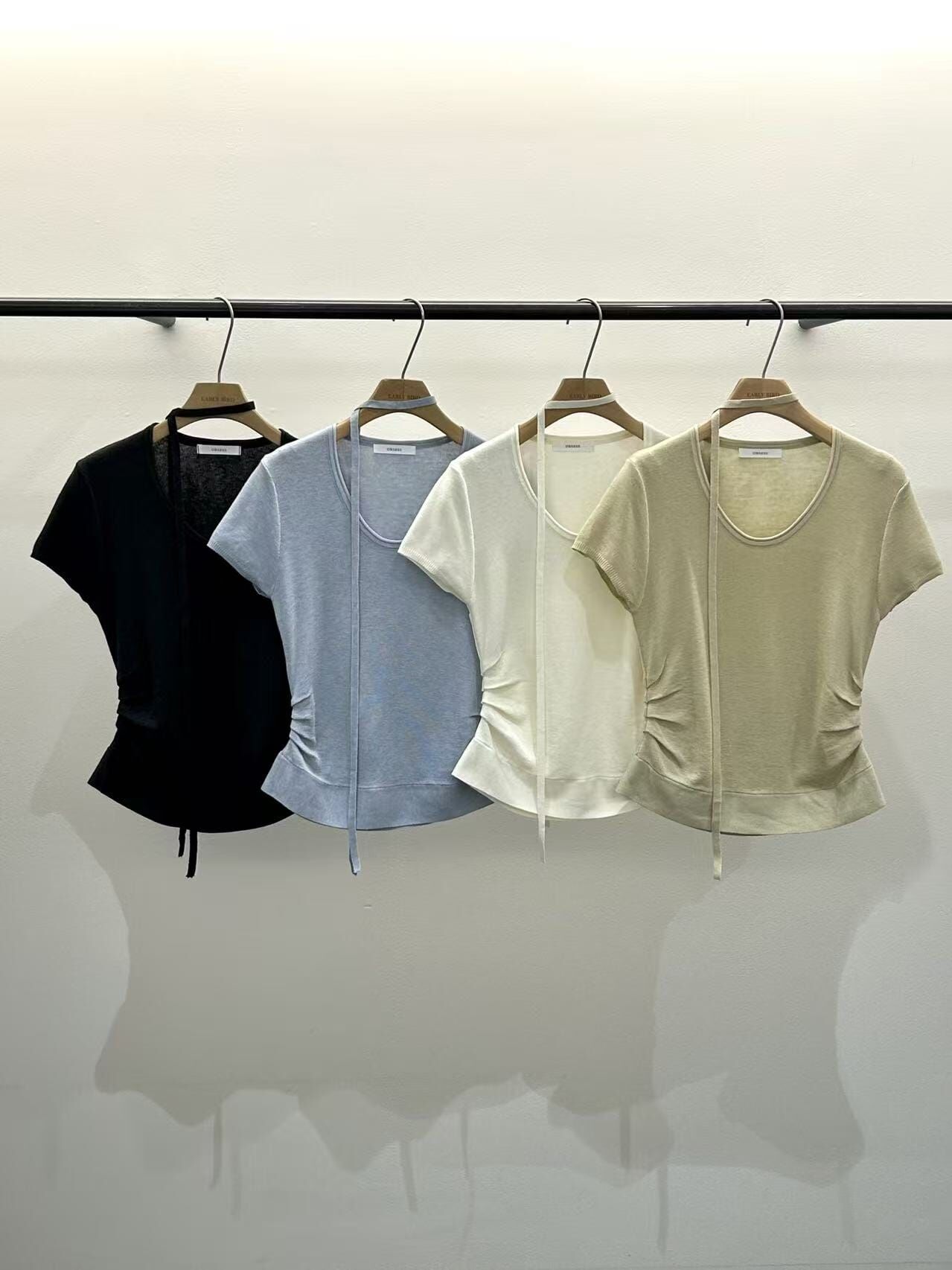 OB5514 U領抓腰貼身上衣 *特價* (優惠碼同充值購物金不適用)