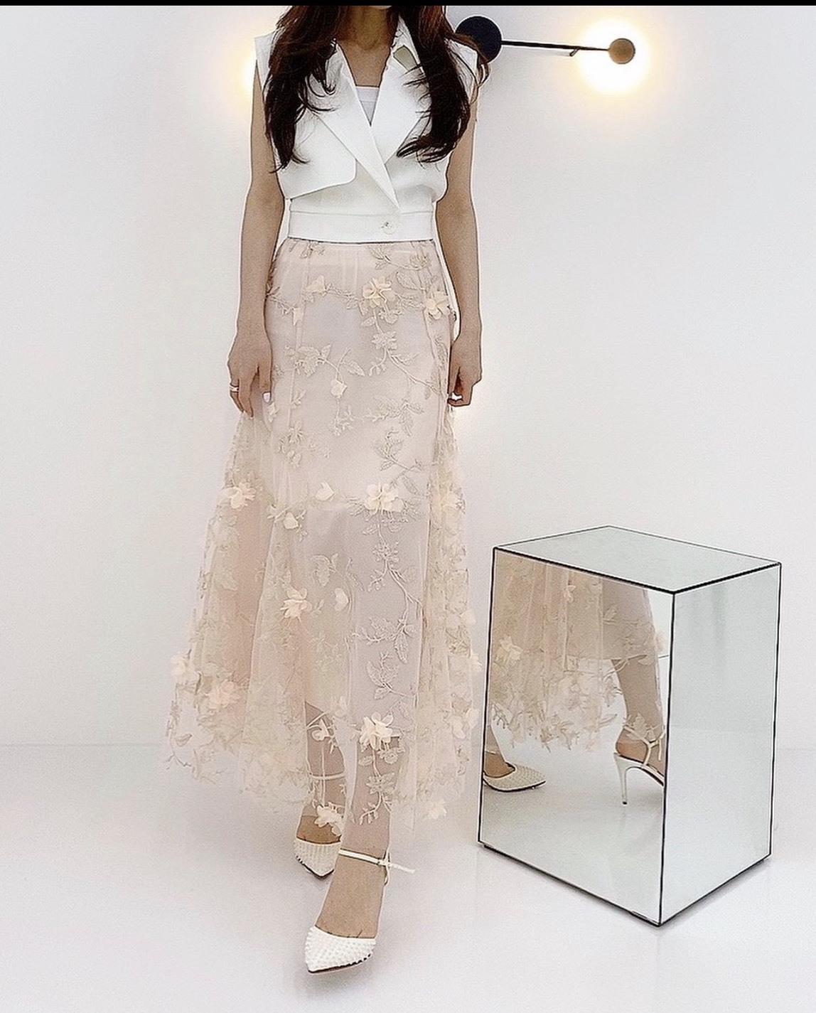 K20080186粉色精緻金絲刺繡花長裙