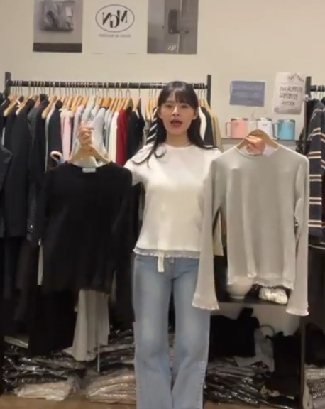 MN5502 紗邊坑紋上衣 *特價* (充值購物金不適用)