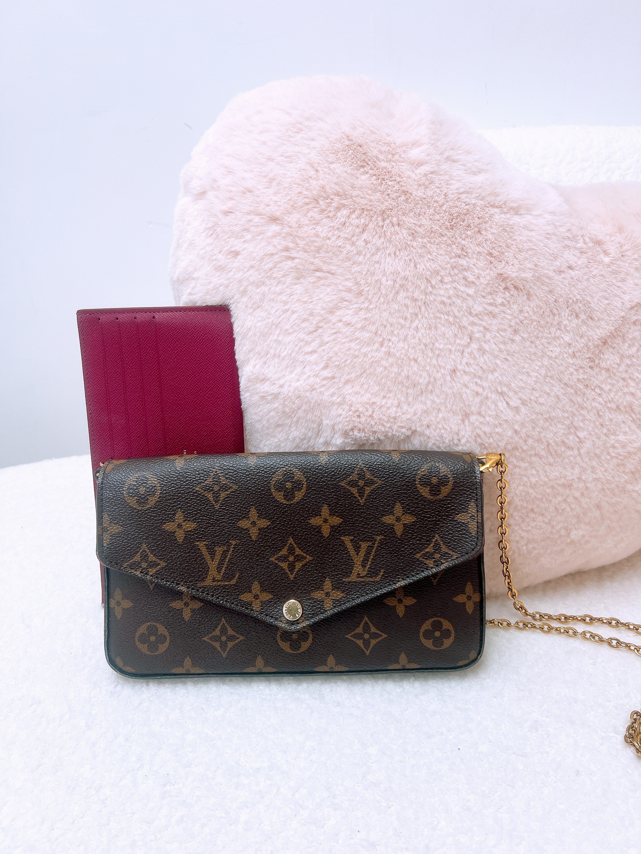 Lv felicie wallet on chain/ woc (brown monogram/ fuchsia)