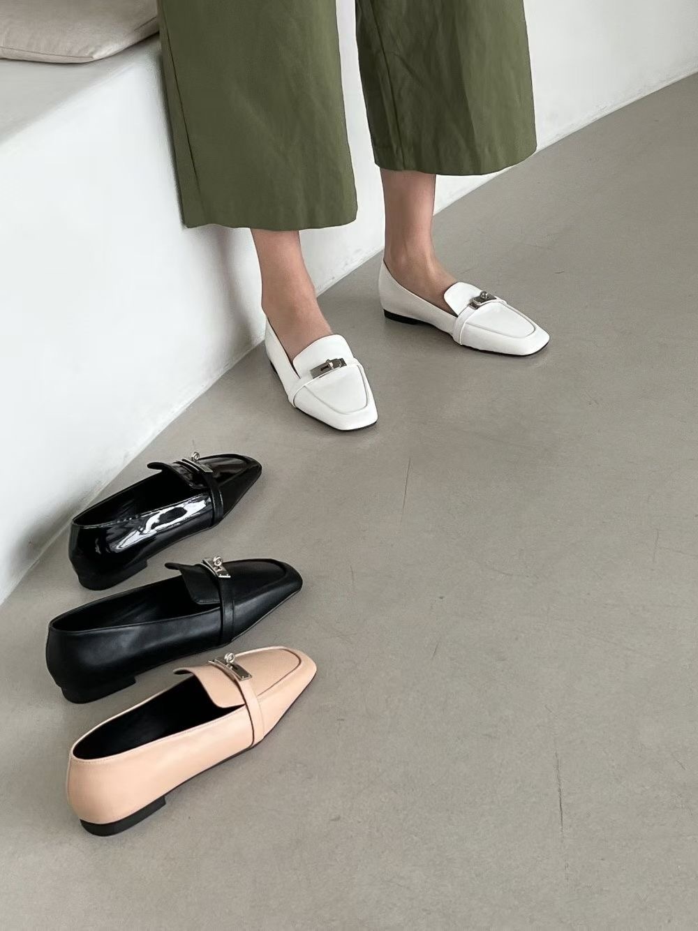 💎 小H銀扣百搭平底鞋 💎