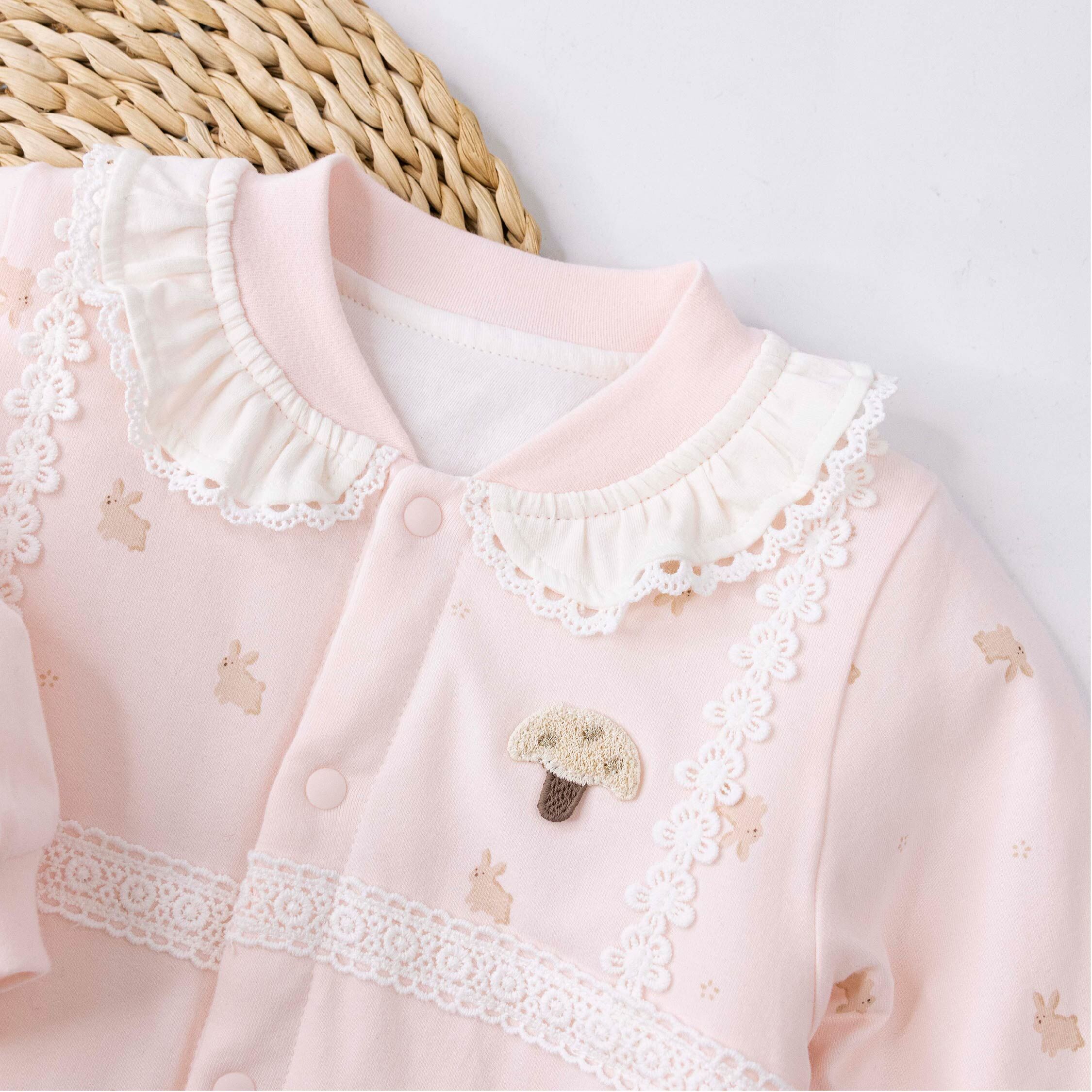 衣拉語【JG5507】甜美緹花刺繡小兔鋪棉連身衣